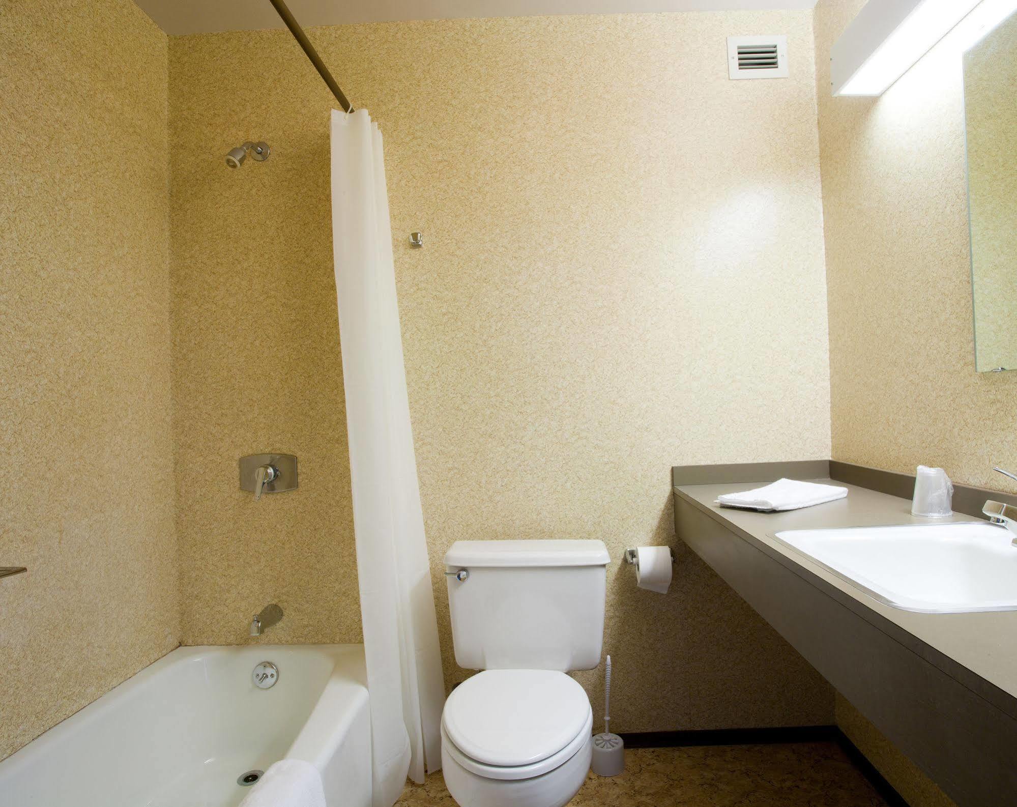 Airport Inn ケプラヴィーク エクステリア 写真